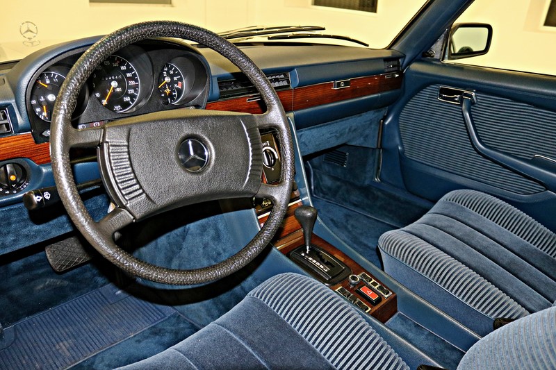 1980 Mercedes Benz W116 280SE